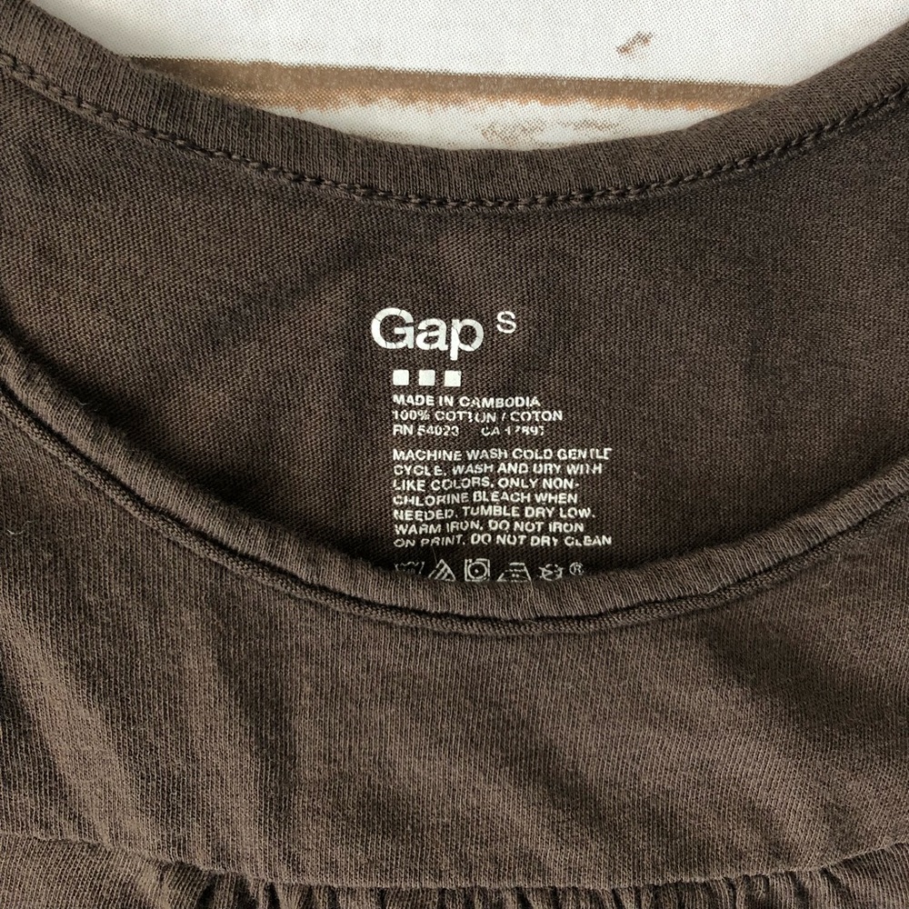 Gap Ruffle Sleeve Tank - Small - Picture 3 of 3